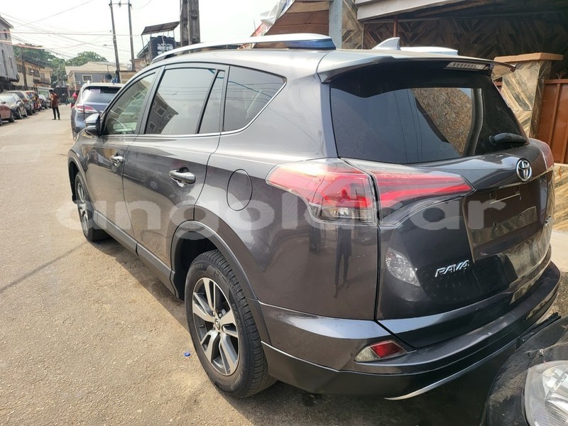 Big with watermark toyota rav4 luanda province luanda 39901