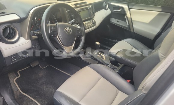 Acheter Occasion Voiture Toyota RAV4 Autre à Luanda, Province de Luanda Acheter Occasion Voiture Toyota RAV4 Autre à Luanda, Province de Luanda