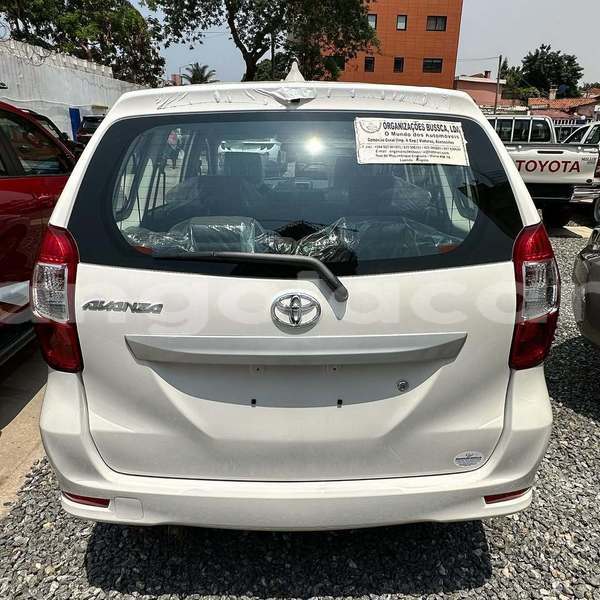 Big with watermark toyota avanza luanda province luanda 39911