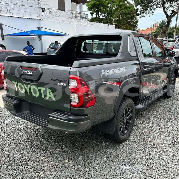 Big with watermark toyota hilux luanda province luanda 39915