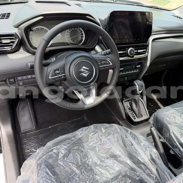 Big with watermark suzuki grand vitara luanda province luanda 39922