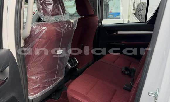 Comprar Usado Toyota Hilux Branco Carro em Luanda em Luanda Province Comprar Usado Toyota Hilux Branco Carro em Luanda em Luanda Province