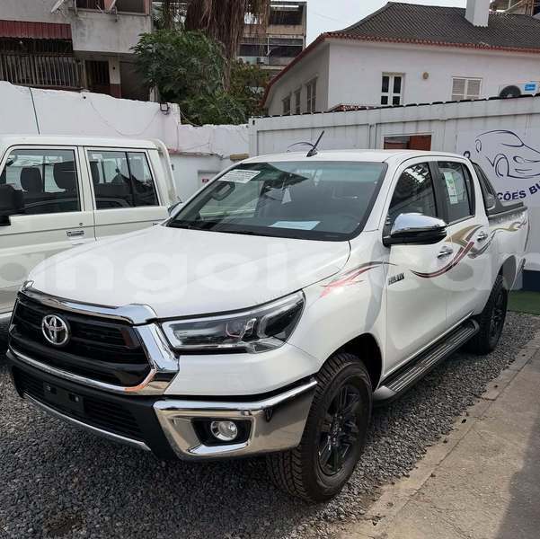 Big with watermark toyota hilux luanda province luanda 39935