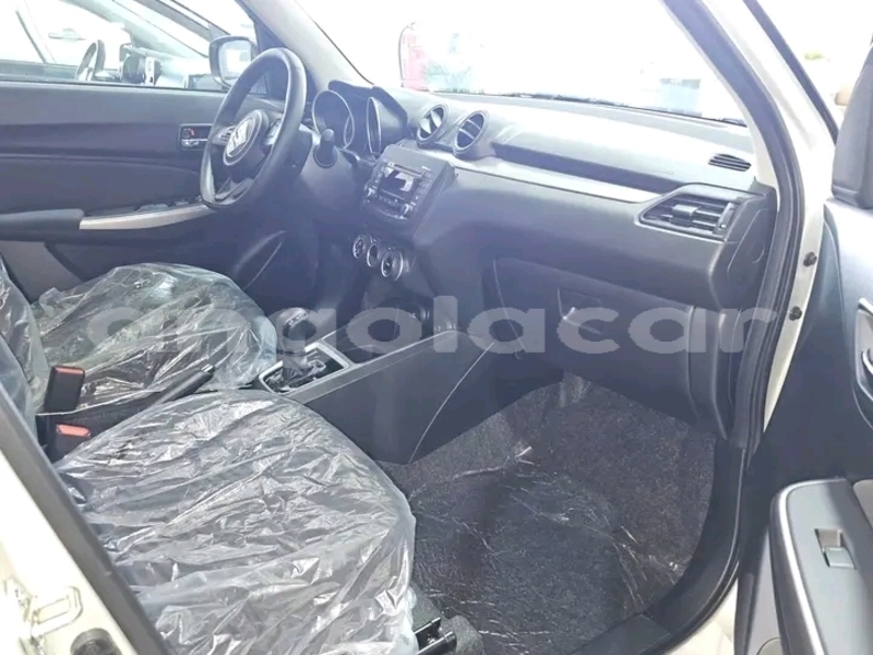 Big with watermark suzuki swift luanda province luanda 39948