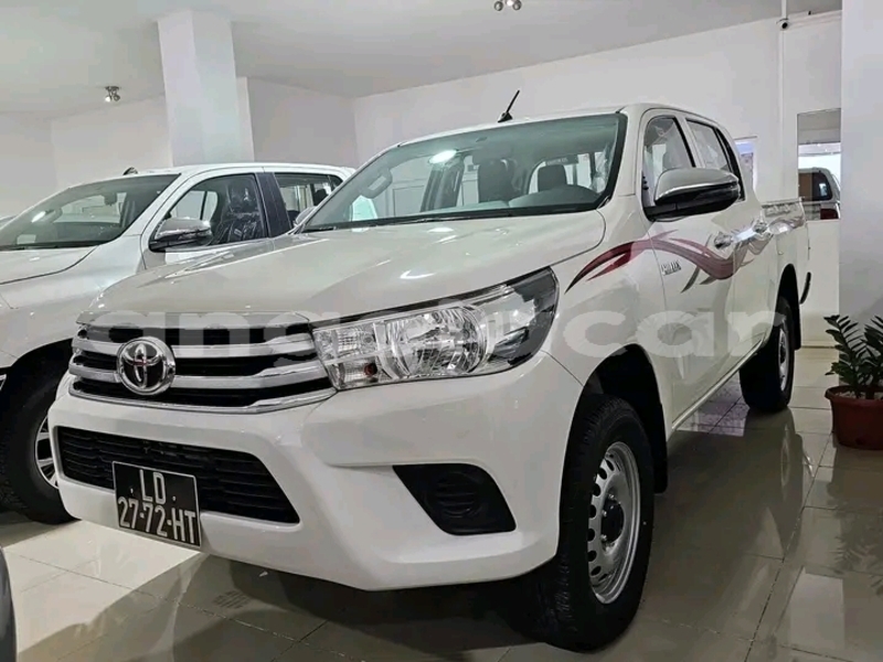 Big with watermark toyota hilux luanda province luanda 39950