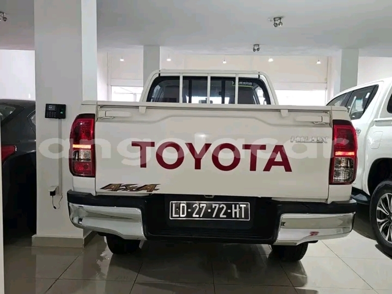 Big with watermark toyota hilux luanda province luanda 39950