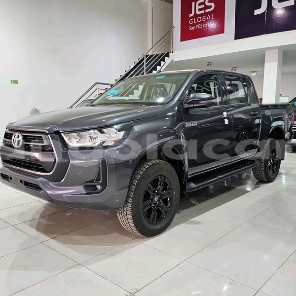Big with watermark toyota hilux luanda province luanda 39956