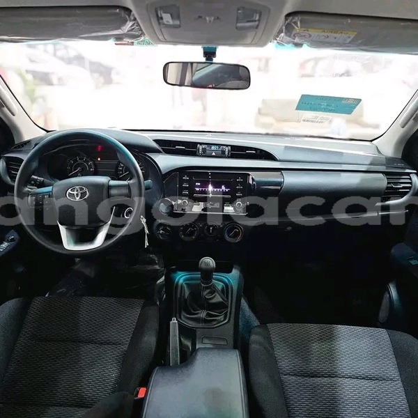 Big with watermark toyota hilux luanda province luanda 39956