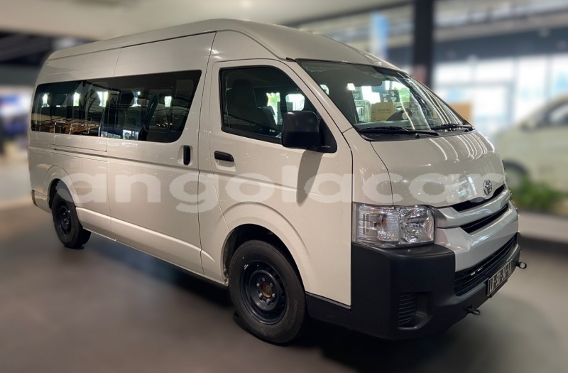 Big with watermark toyota hiace luanda province luanda 39960