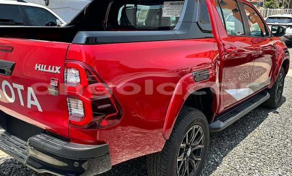 Buy Used Toyota Hilux Red Car in Luanda in Luanda Province Buy Used Toyota Hilux Red Car in Luanda in Luanda Province