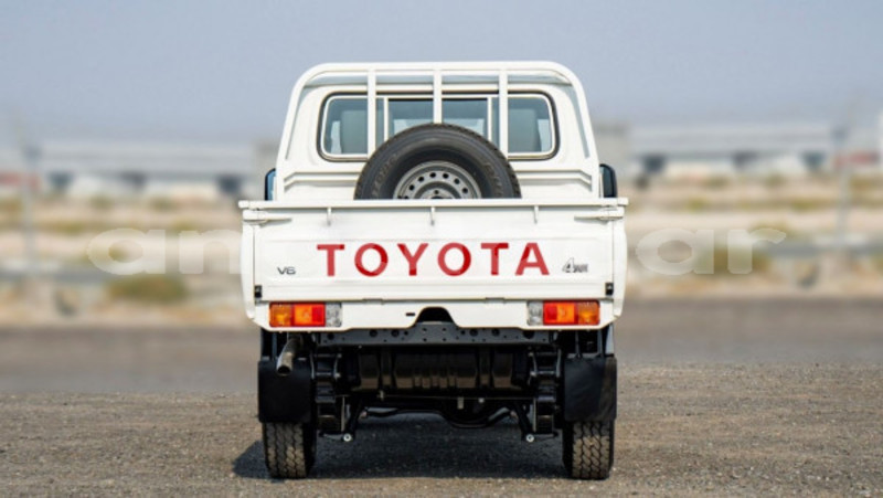 Big with watermark toyota land cruiser luanda province luanda 39969
