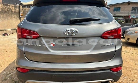 Buy Used Hyundai Santa Fe Other Car in Luanda in Luanda Province Buy Used Hyundai Santa Fe Other Car in Luanda in Luanda Province