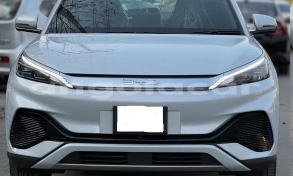 Comprar Usado BYD Atto3 Branco Carro em Luanda em Luanda Province