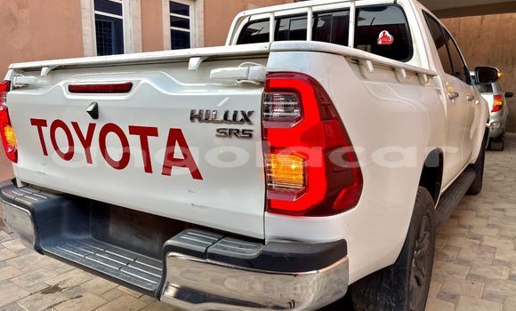 Comprar Usado Toyota Hilux Branco Carro em Luanda em Luanda Province Comprar Usado Toyota Hilux Branco Carro em Luanda em Luanda Province