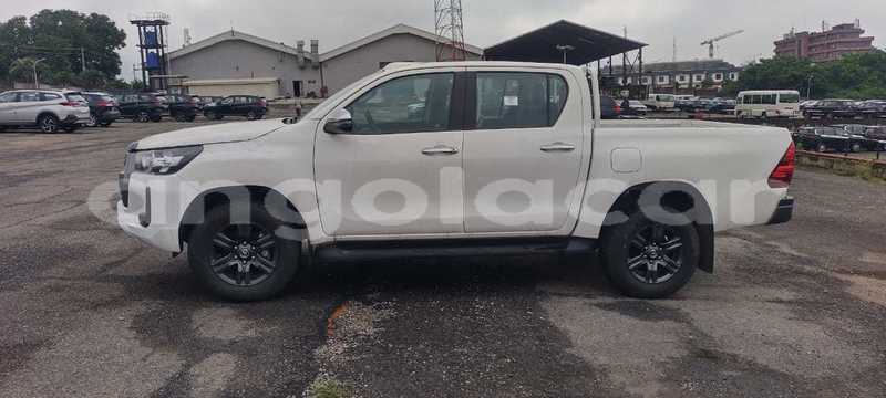 Big with watermark toyota hilux luanda province luanda 39998