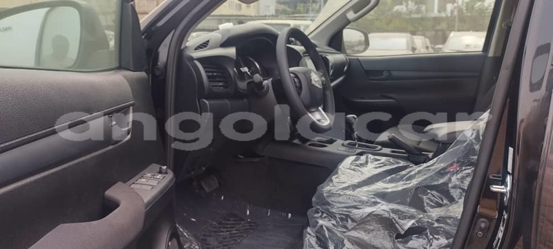 Big with watermark toyota hilux luanda province luanda 39998