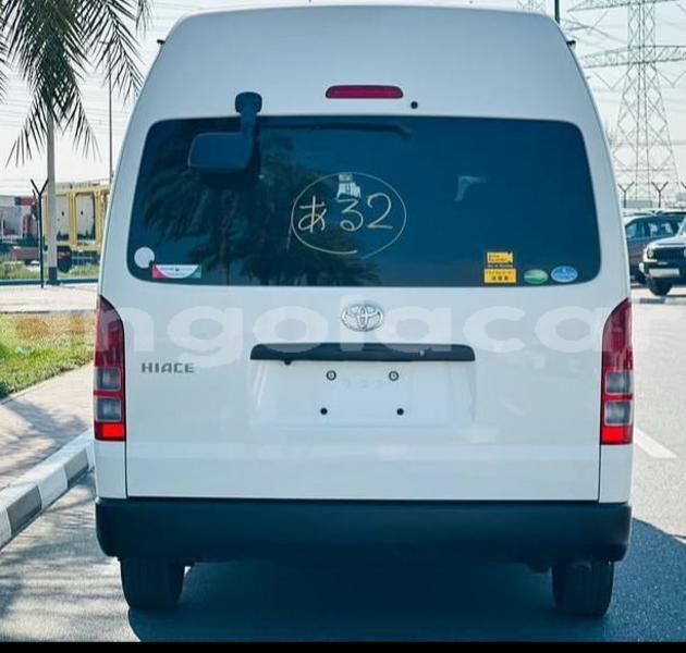 Big with watermark toyota hiace luanda province luanda 40005
