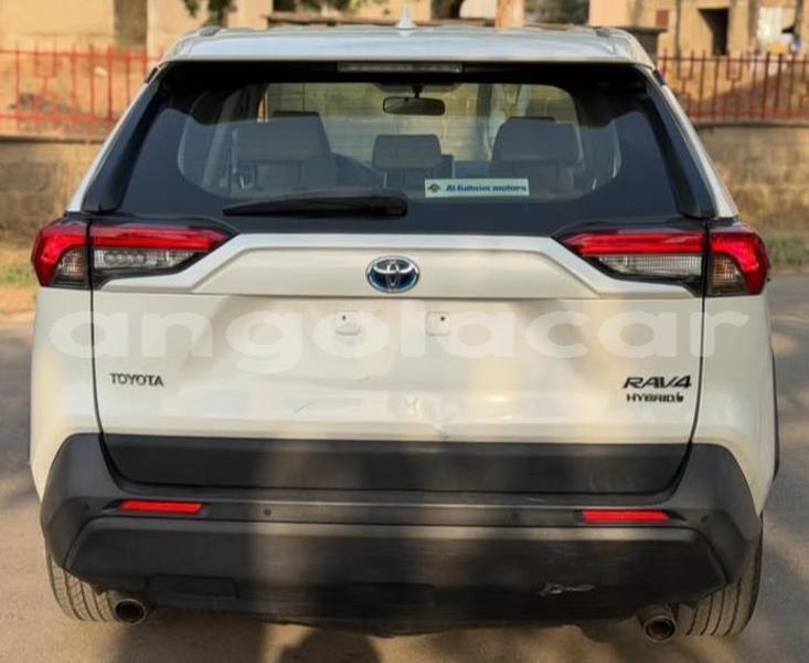 Big with watermark toyota rav4 luanda province luanda 40009