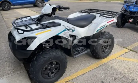 Comprar Novo Kawasaki Brute Force Vermelho Moto em Luanda em Luanda Province Comprar Novo Kawasaki Brute Force Vermelho Moto em Luanda em Luanda Province