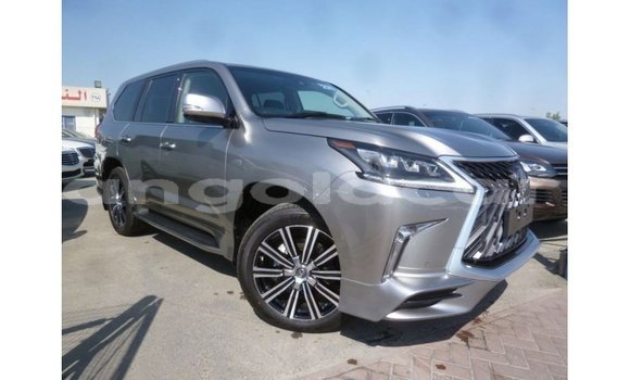 Comprar Importar Lexus LX Outro Carro em Import - Dubai em Bengo Province Comprar Importar Lexus LX Outro Carro em Import - Dubai em Bengo Province