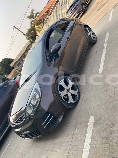 Big with watermark kia rio luanda province luanda 40018