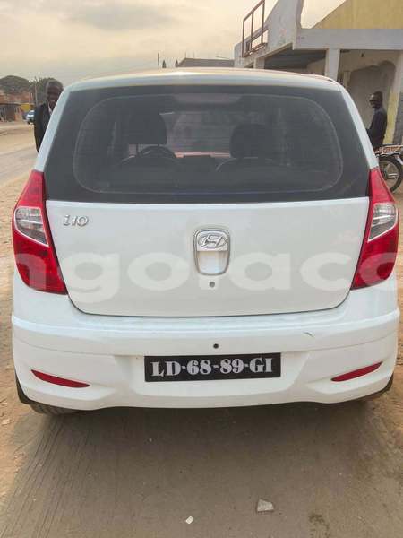Big with watermark hyundai i10 bie camacupa 40022