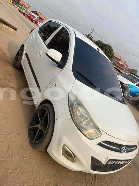 Big with watermark hyundai i10 bie camacupa 40022