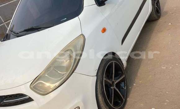 Comprar Usado Hyundai i10 Branco Carro em Camacupa em Bie Comprar Usado Hyundai i10 Branco Carro em Camacupa em Bie
