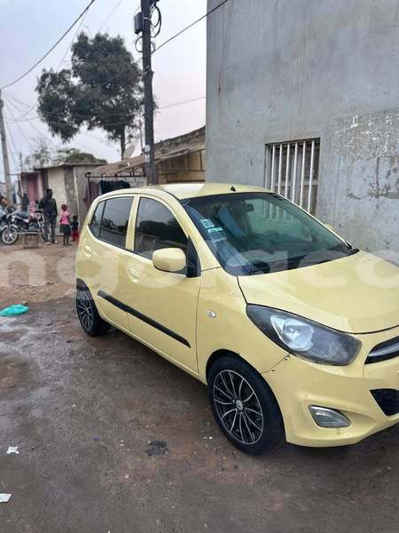Big with watermark hyundai i10 luanda province luanda 40026
