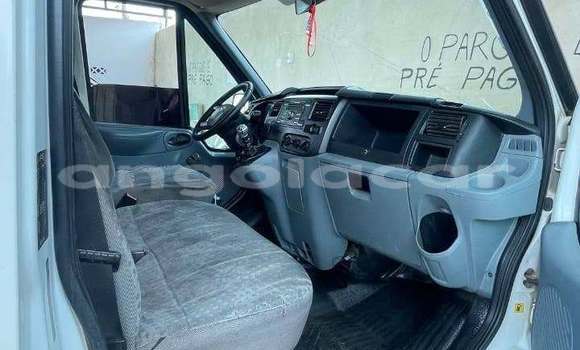 Comprar Usado Ford Explorer Sport Trac Branco Carro em Luanda em Luanda Province Comprar Usado Ford Explorer Sport Trac Branco Carro em Luanda em Luanda Province