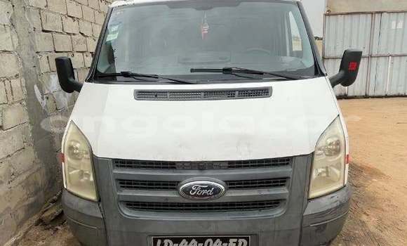 Comprar Usado Ford Explorer Sport Trac Branco Carro em Luanda em Luanda Province Comprar Usado Ford Explorer Sport Trac Branco Carro em Luanda em Luanda Province