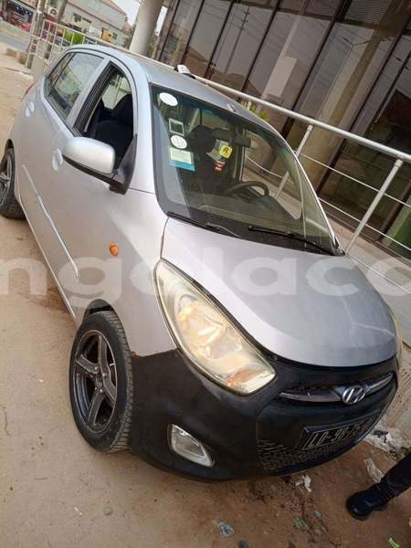 Big with watermark hyundai i10 luanda province luanda 40031