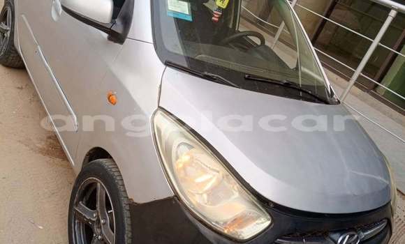 Comprar Usado Hyundai i10 Branco Carro em Luanda em Luanda Province Comprar Usado Hyundai i10 Branco Carro em Luanda em Luanda Province