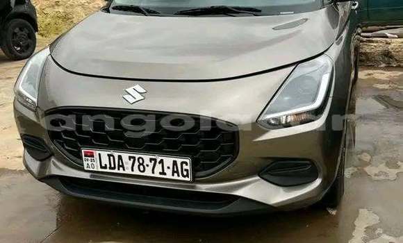 Comprar Usado Suzuki Swift Outro Carro em Luanda em Luanda Province