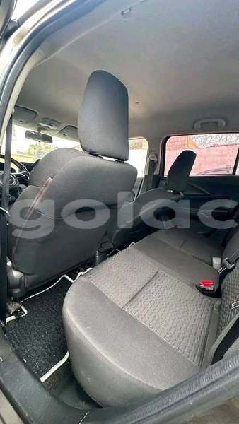 Big with watermark suzuki swift luanda province luanda 40033
