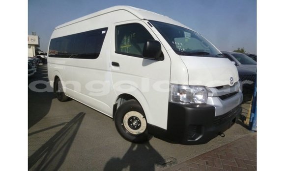 Comprar Importar Toyota Hiace Branco Carro em Import - Dubai em Bengo Province Comprar Importar Toyota Hiace Branco Carro em Import - Dubai em Bengo Province
