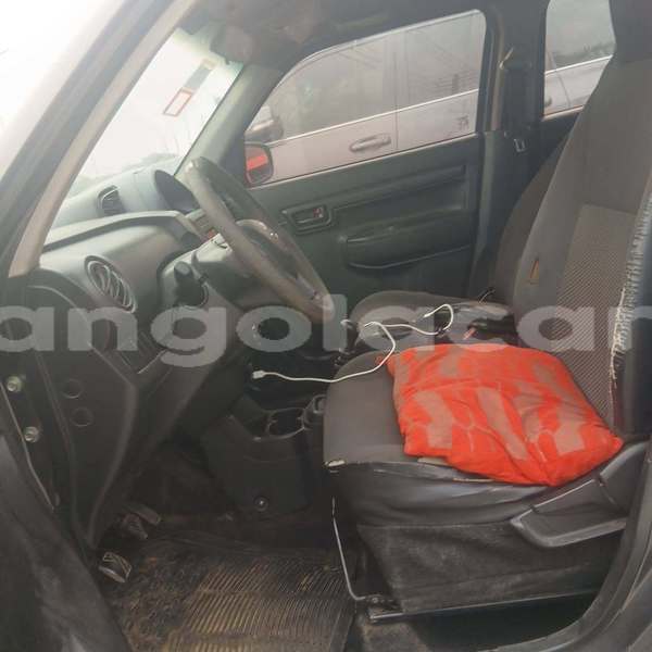 Big with watermark suzuki splash luanda province luanda 40035