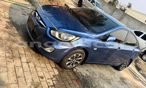 Comprar Usado Hyundai Accent Azul Carro em Luanda em Luanda Province Comprar Usado Hyundai Accent Azul Carro em Luanda em Luanda Province
