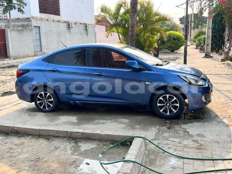 Big with watermark hyundai accent luanda province luanda 40036
