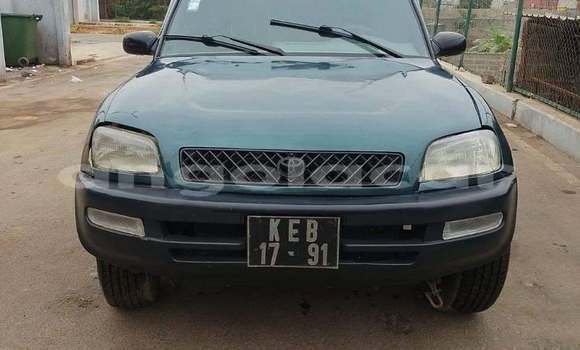 Comprar Usado Toyota RAV4 Azul Carro em Luanda em Luanda Province Comprar Usado Toyota RAV4 Azul Carro em Luanda em Luanda Province