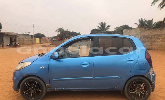 Comprar Usado Hyundai i10 Azul Carro em Luanda em Luanda Province Comprar Usado Hyundai i10 Azul Carro em Luanda em Luanda Province