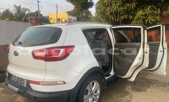 Comprar Usado Kia Sportage Branco Carro em Luanda em Luanda Province Comprar Usado Kia Sportage Branco Carro em Luanda em Luanda Province
