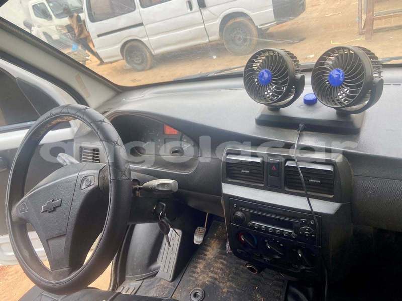 Big with watermark chevrolet niva luanda province luanda 40042