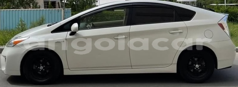 Big with watermark toyota prius luanda province luanda 40047
