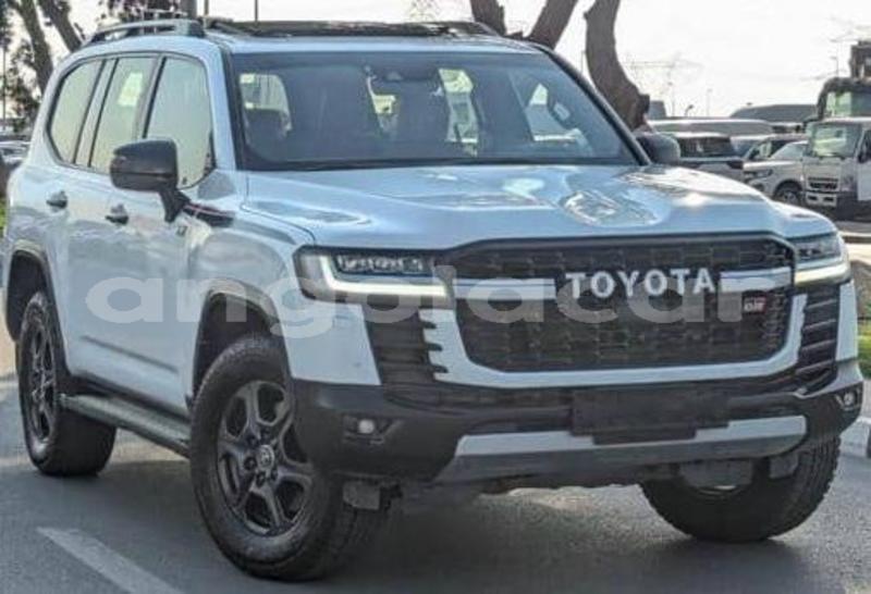 Big with watermark toyota land cruiser luanda province luanda 40049