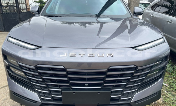 Comprar Usado JMC Baodian Outro Carro em Luanda em Luanda Province