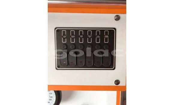 Acheter Import Voiture Toyota Hiace Blanc à Import - Dubai, Province de Bengo Acheter Import Voiture Toyota Hiace Blanc à Import - Dubai, Province de Bengo