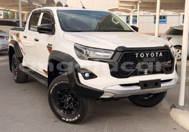 Big with watermark toyota hilux luanda province luanda 40093