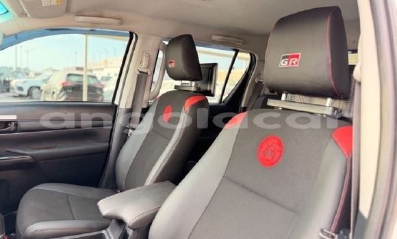 Comprar Usado Toyota Hilux Branco Carro em Luanda em Luanda Province Comprar Usado Toyota Hilux Branco Carro em Luanda em Luanda Province