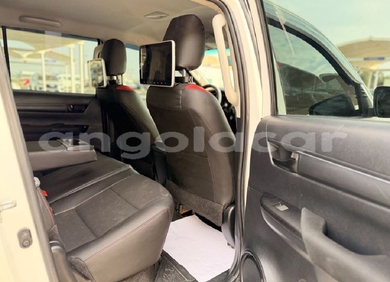 Big with watermark toyota hilux luanda province luanda 40093